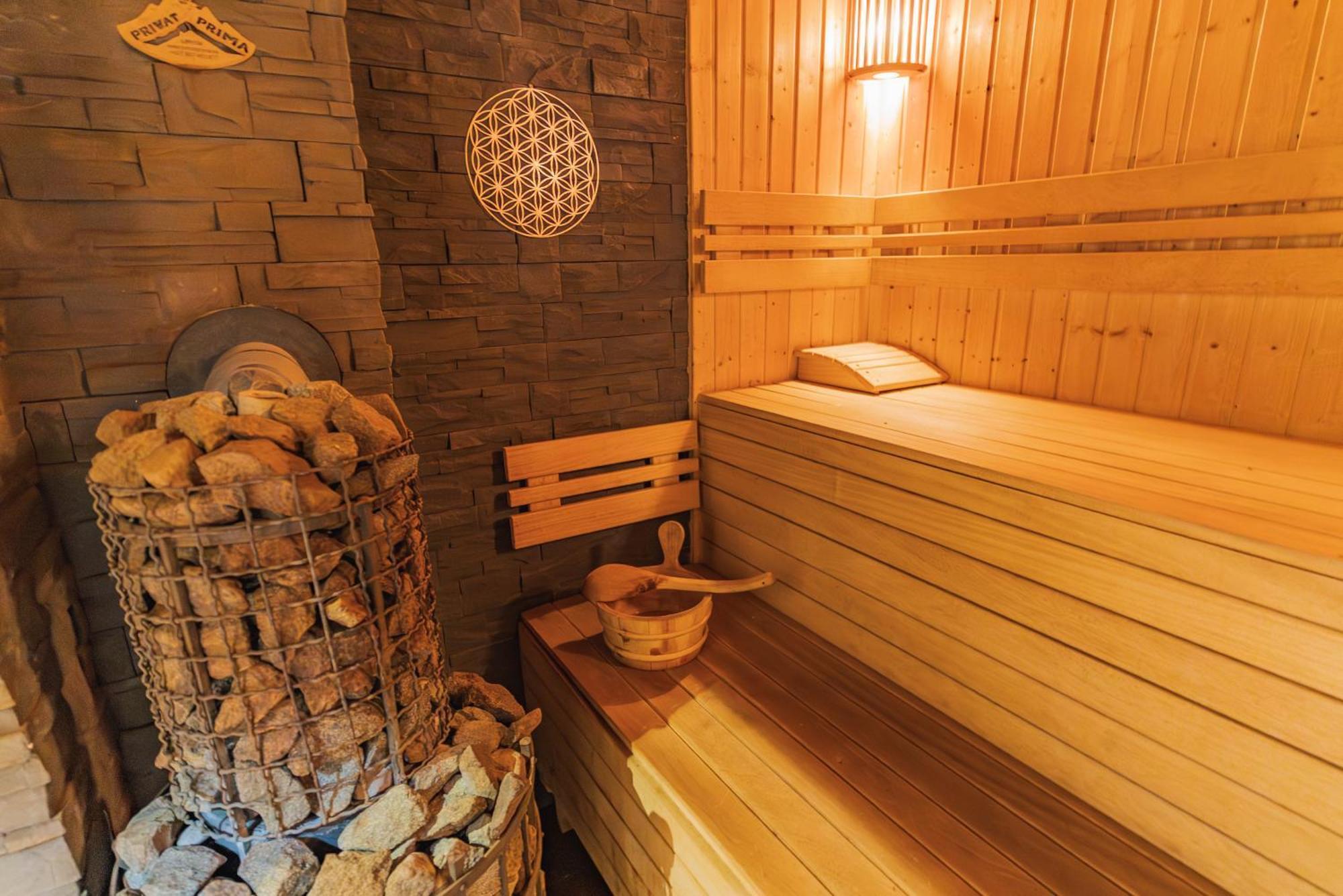 Privat Prima Hotel Liptovský Ján Buitenkant foto