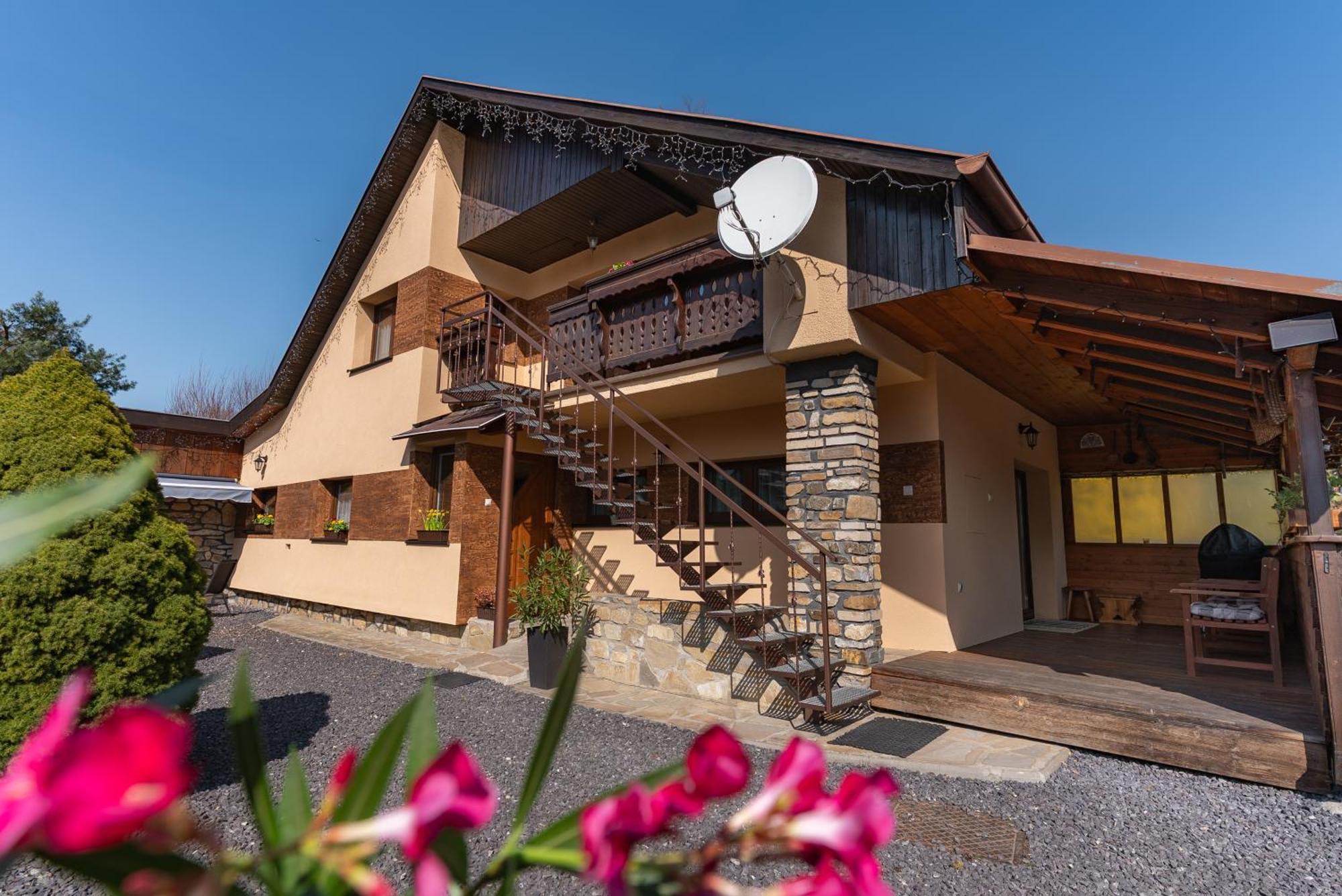 Privat Prima Hotel Liptovský Ján Buitenkant foto